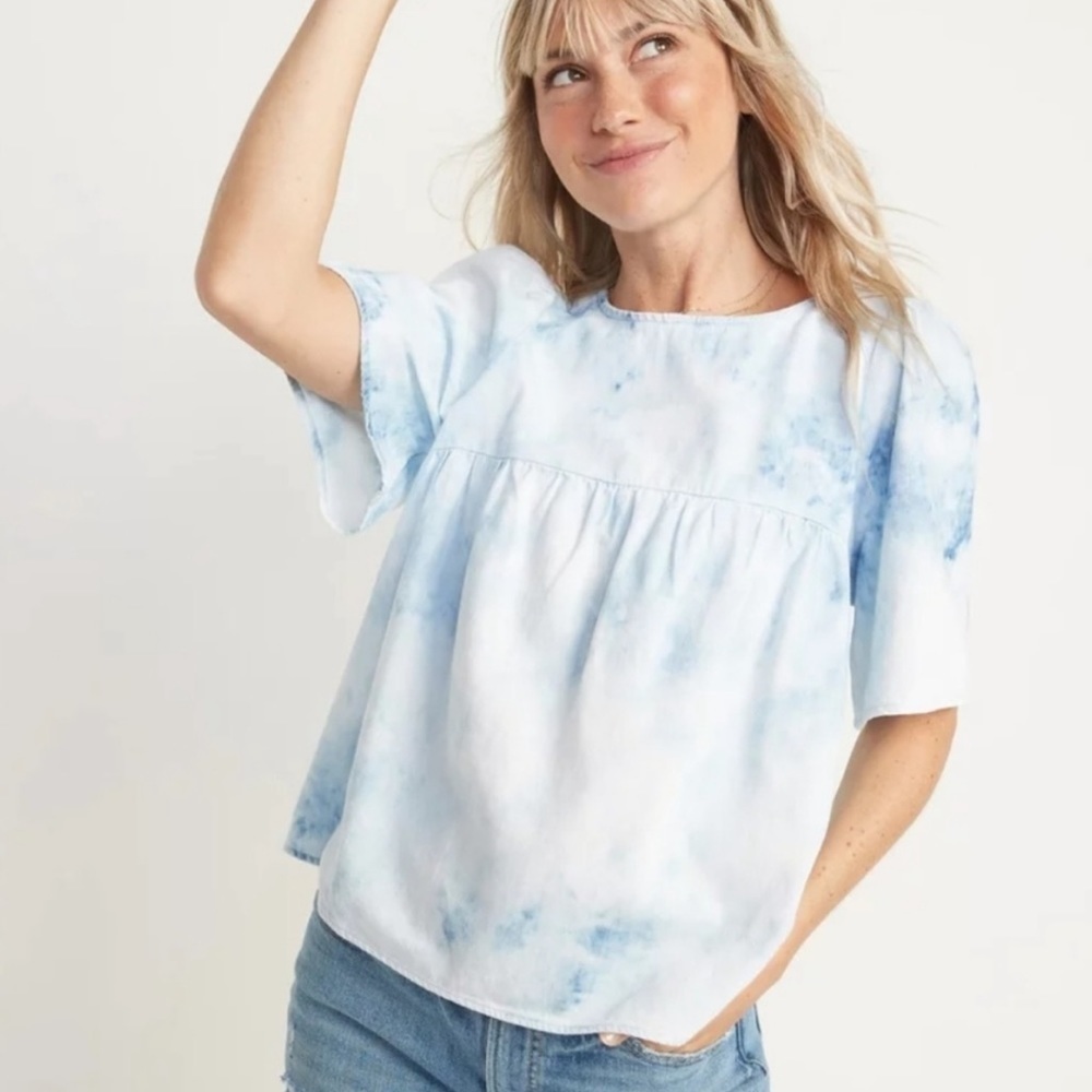 Old Navy White Blue Tie Dye Short Sleeve Crewneck Large Tall Shirt Top